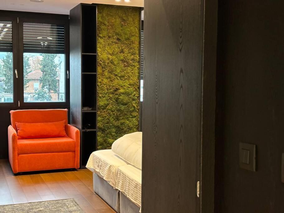 Luxury Boutique / Komuna Parisit / Near To Tirana